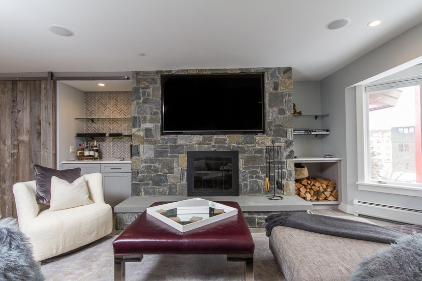 This home is the ultimate statement in luxurious...