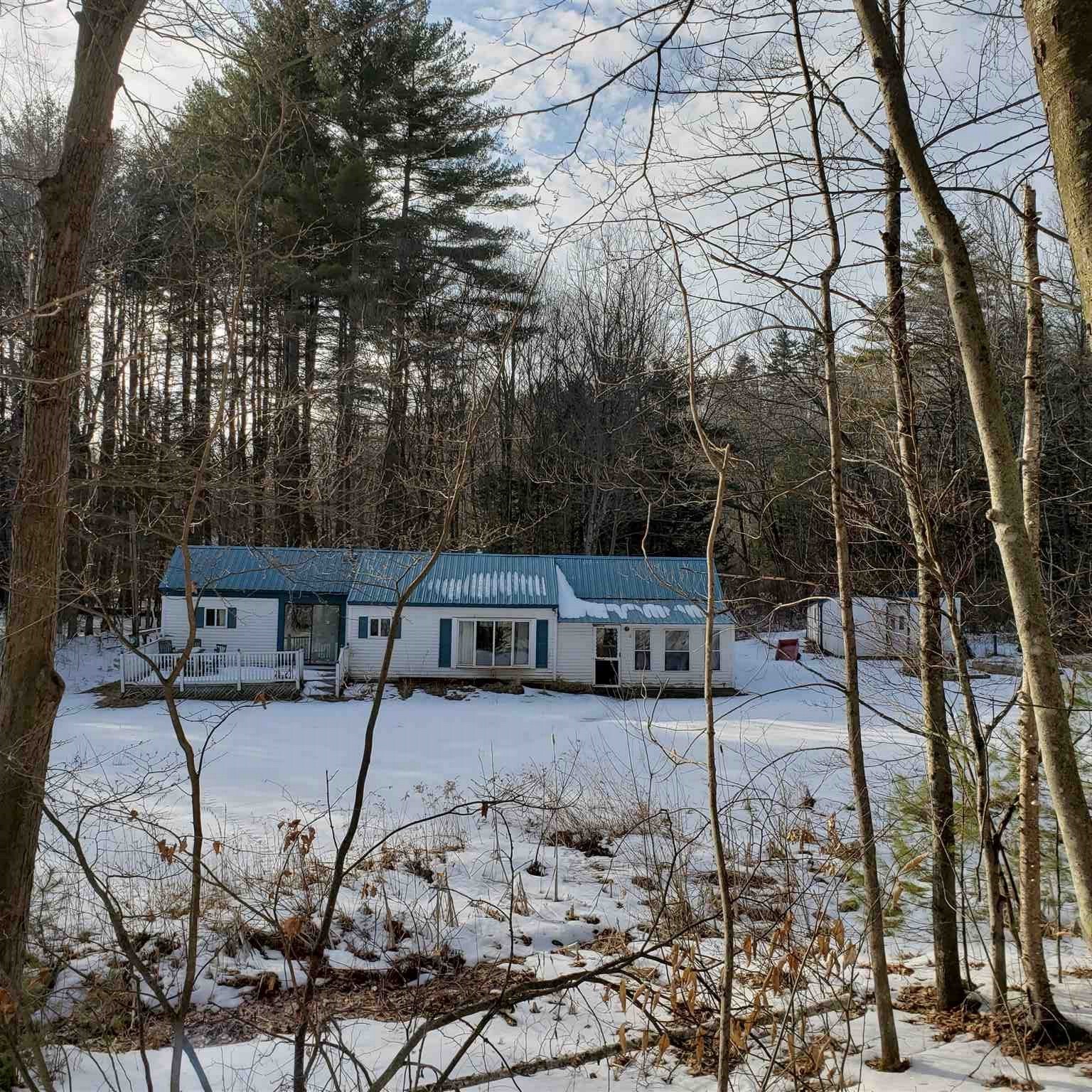 A great level lot just minutes from I-91. This...
