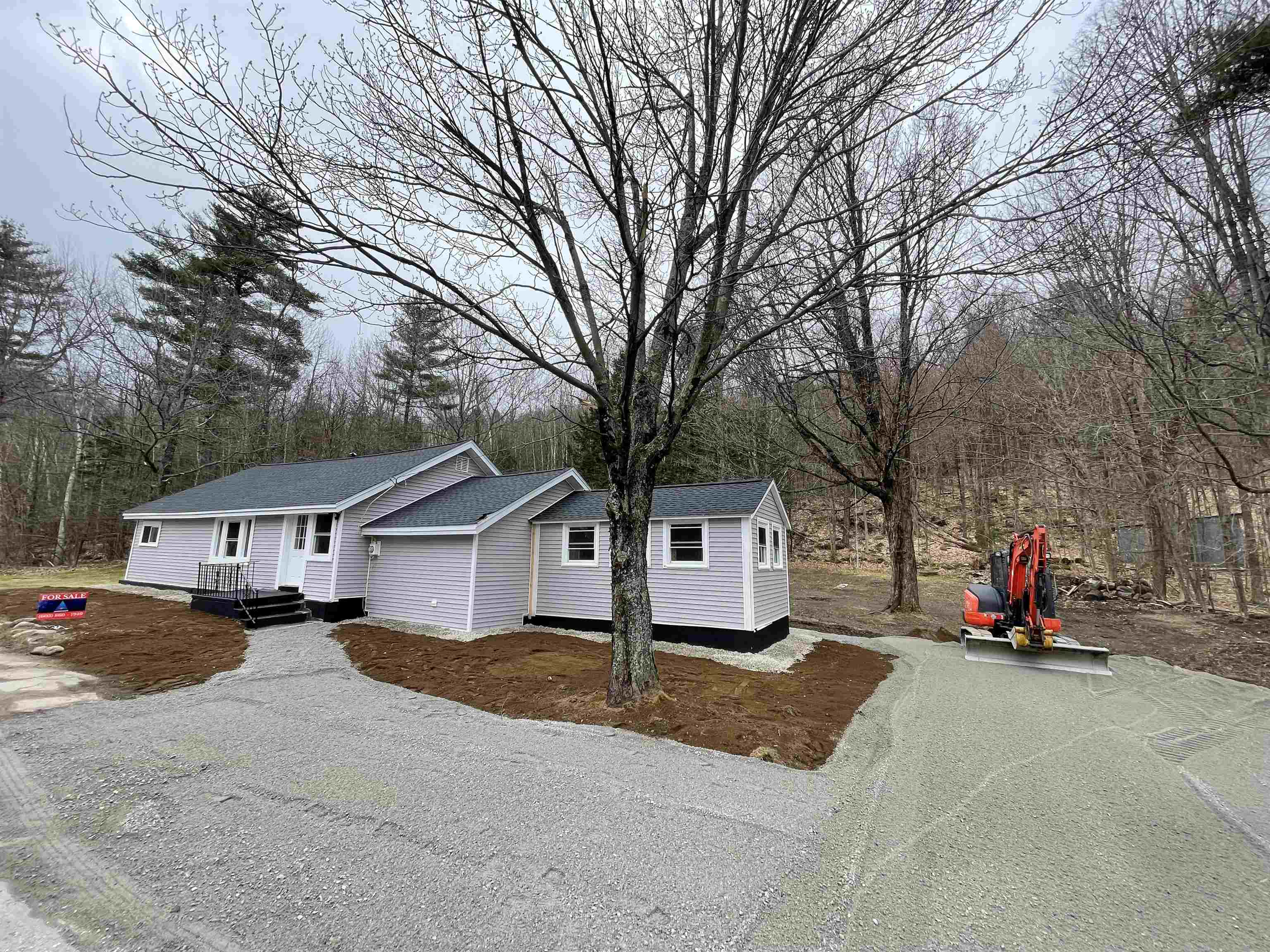 SUNAPEE NH Home for sale $$324,000 | $231 per sq.ft.