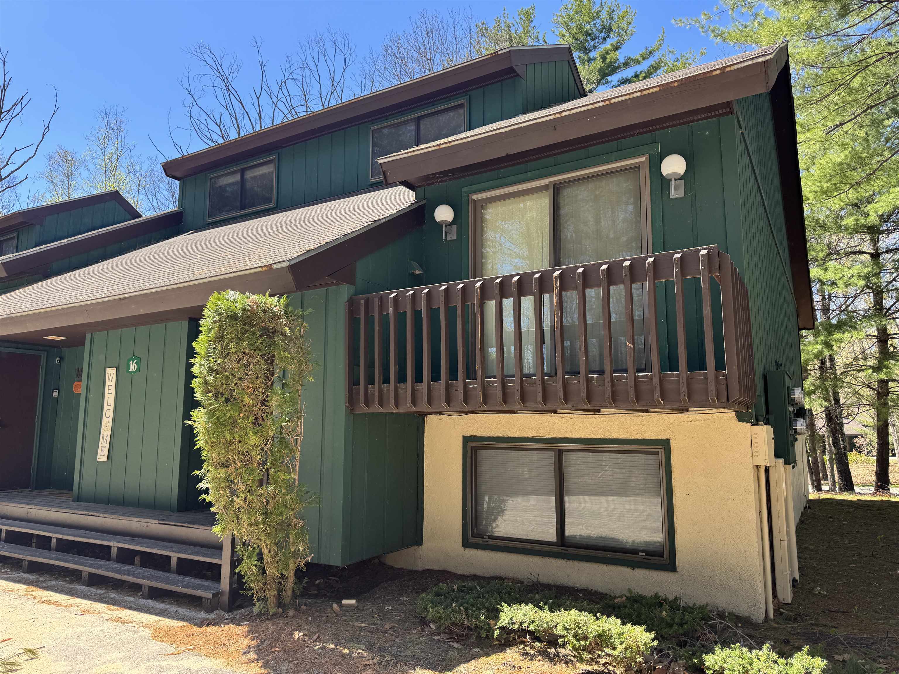 123 Stonehurst Manor Road Unit: 16D photo