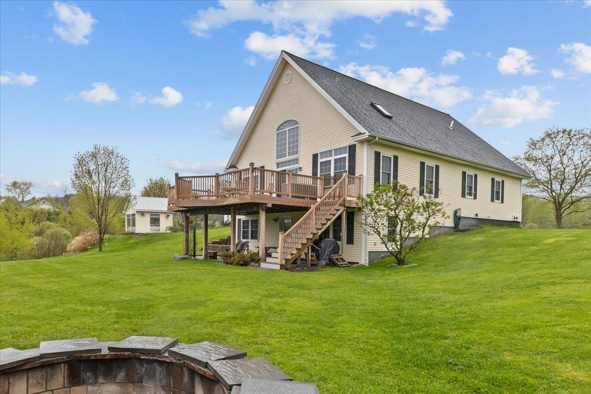 18 River Bend Lane
