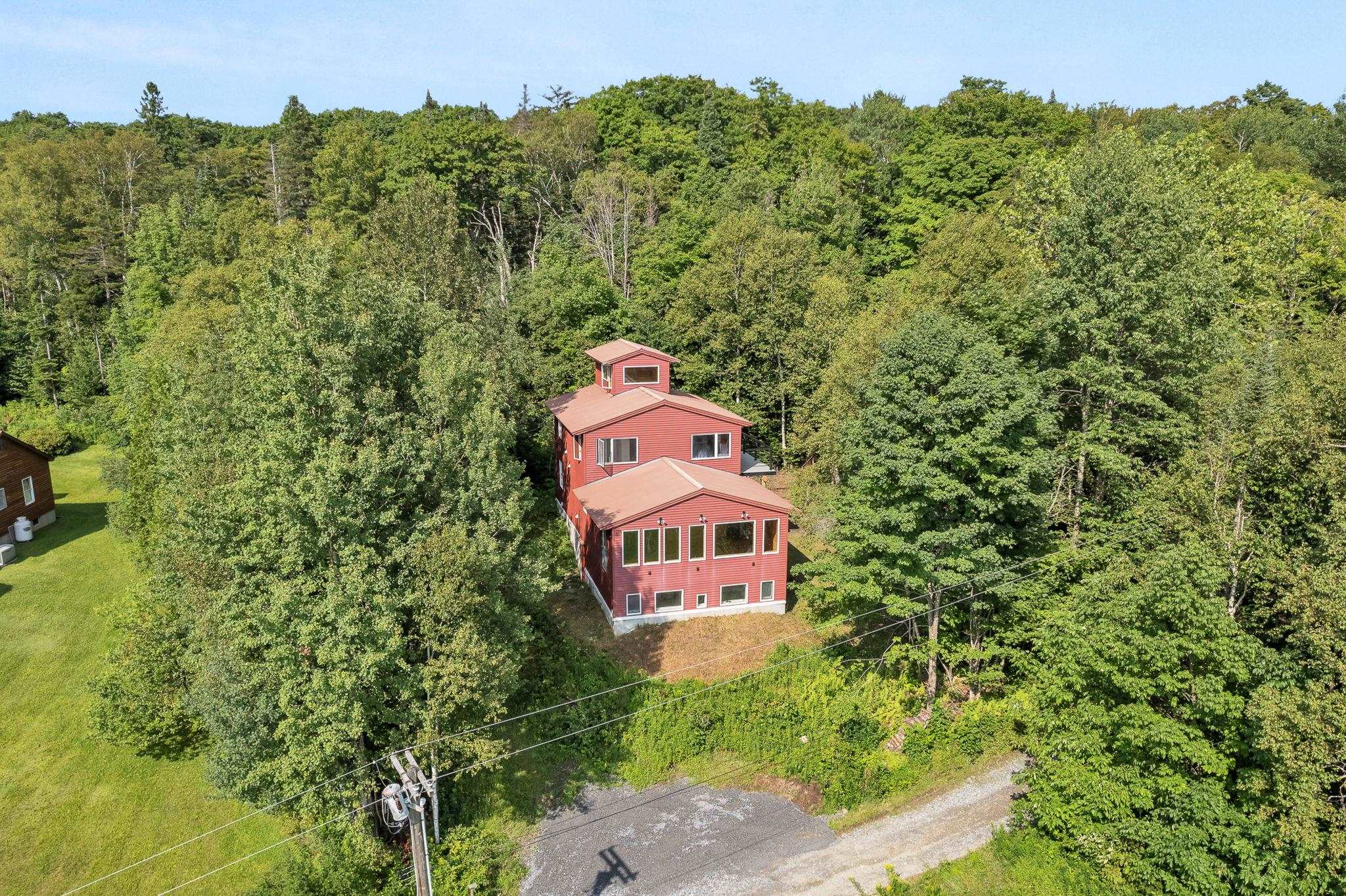 121 Ridge Lane