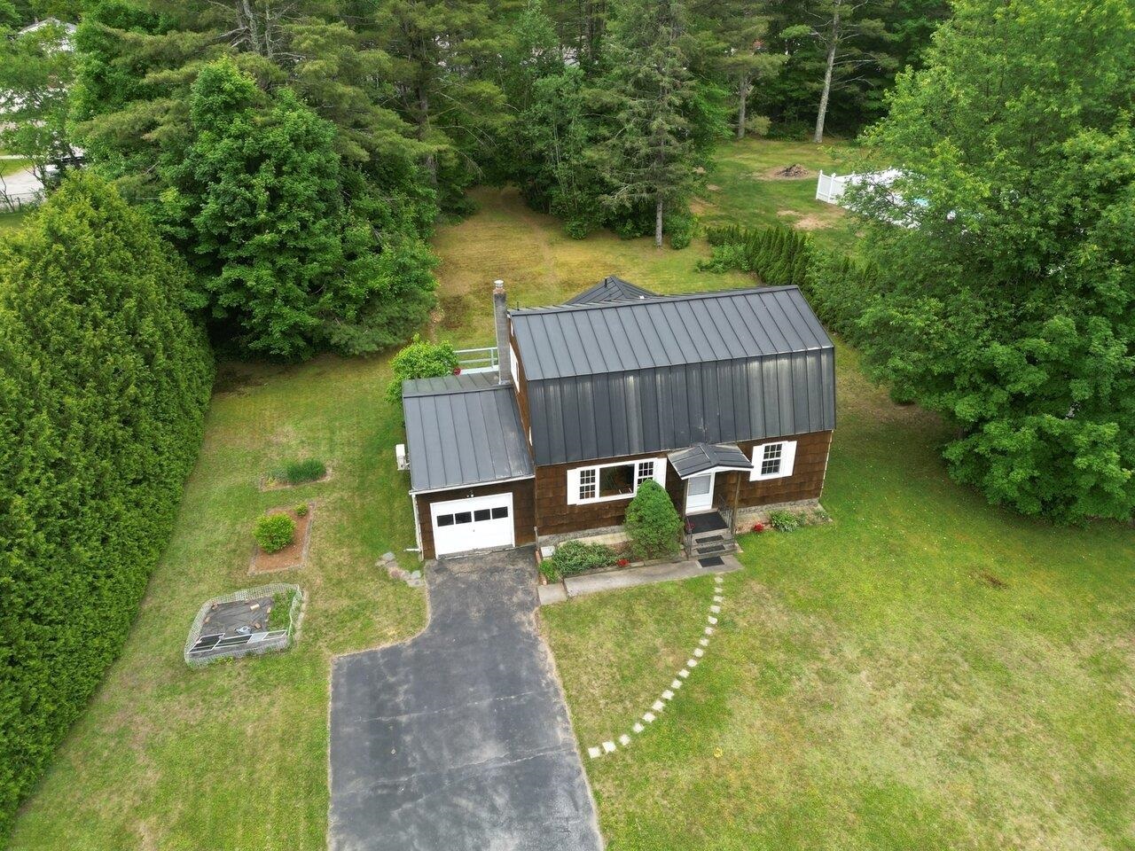 3 Tanglewood Drive