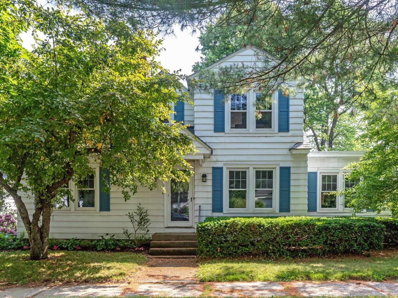 44 Thibault Parkway