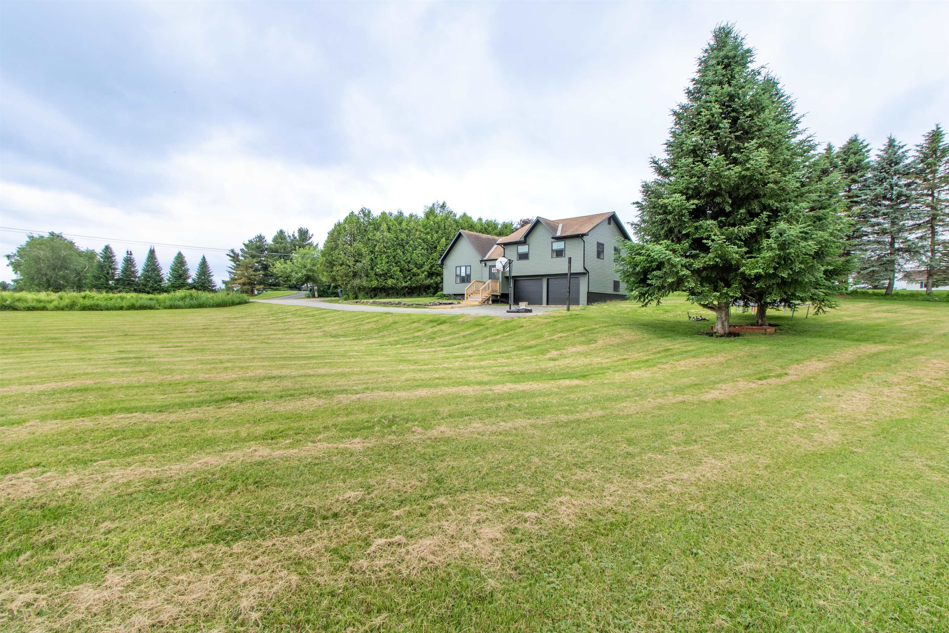 287 Lakeview Drive