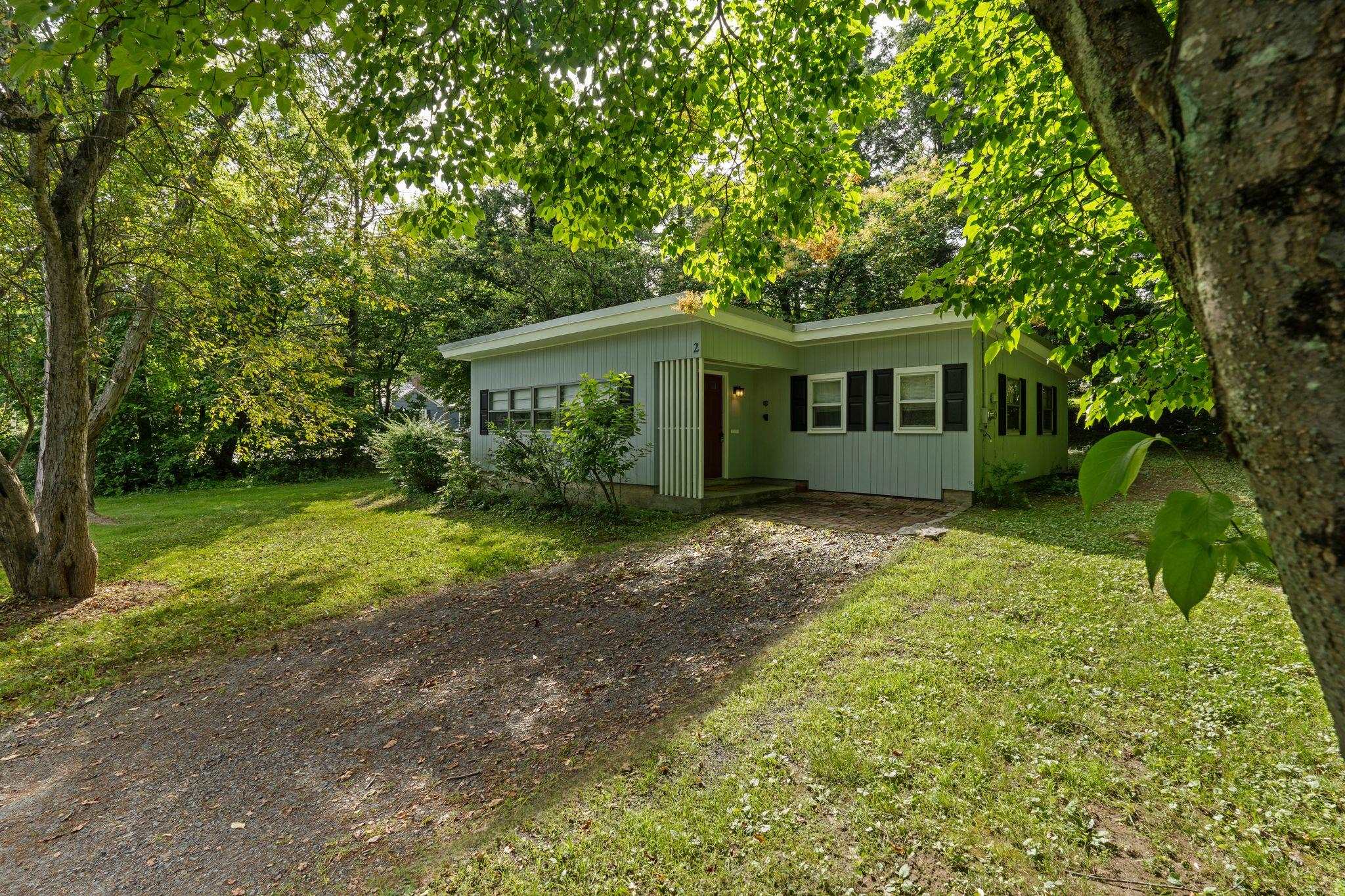 2 Brockway Road