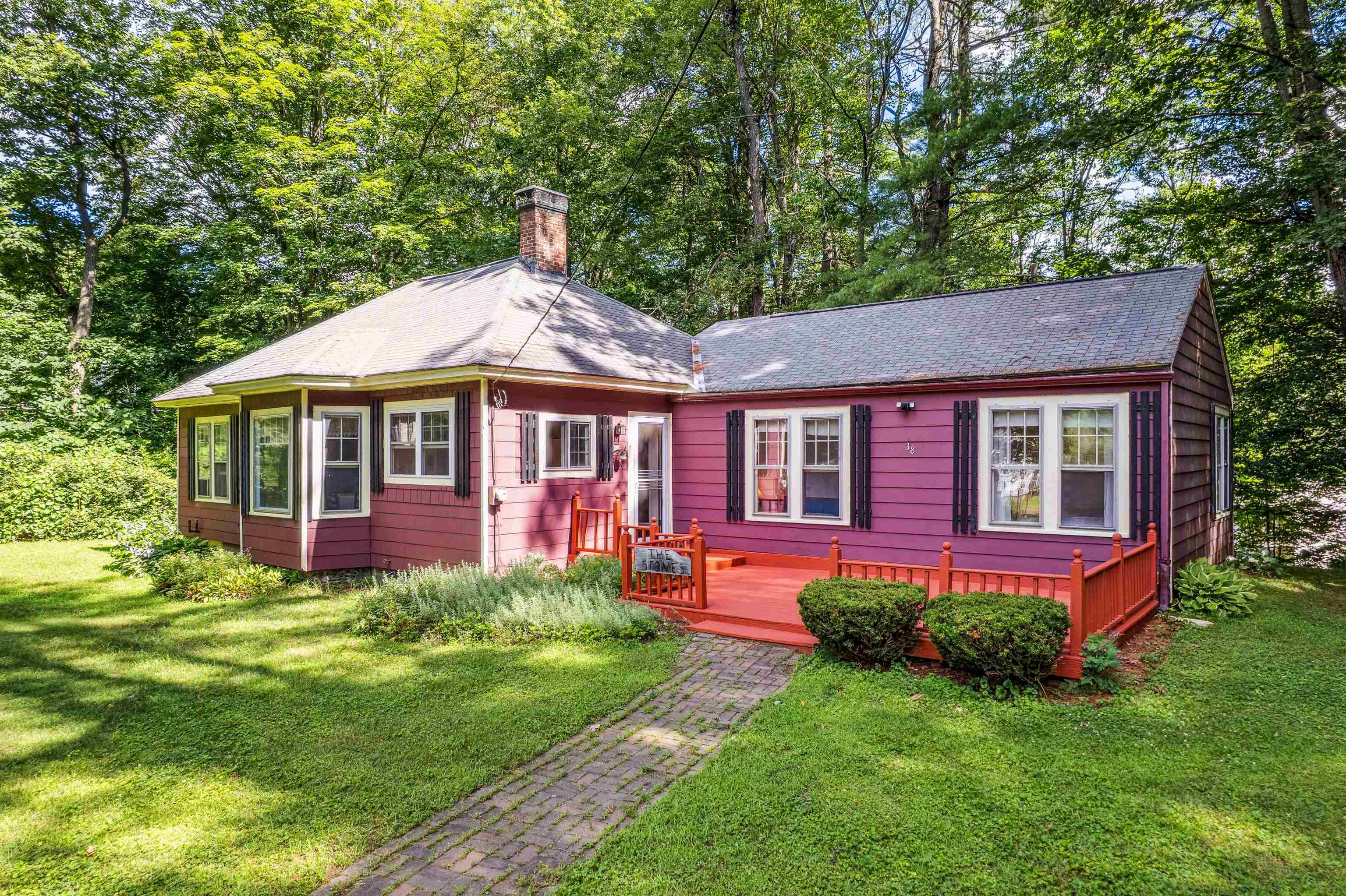 38 Cardinal Drive
