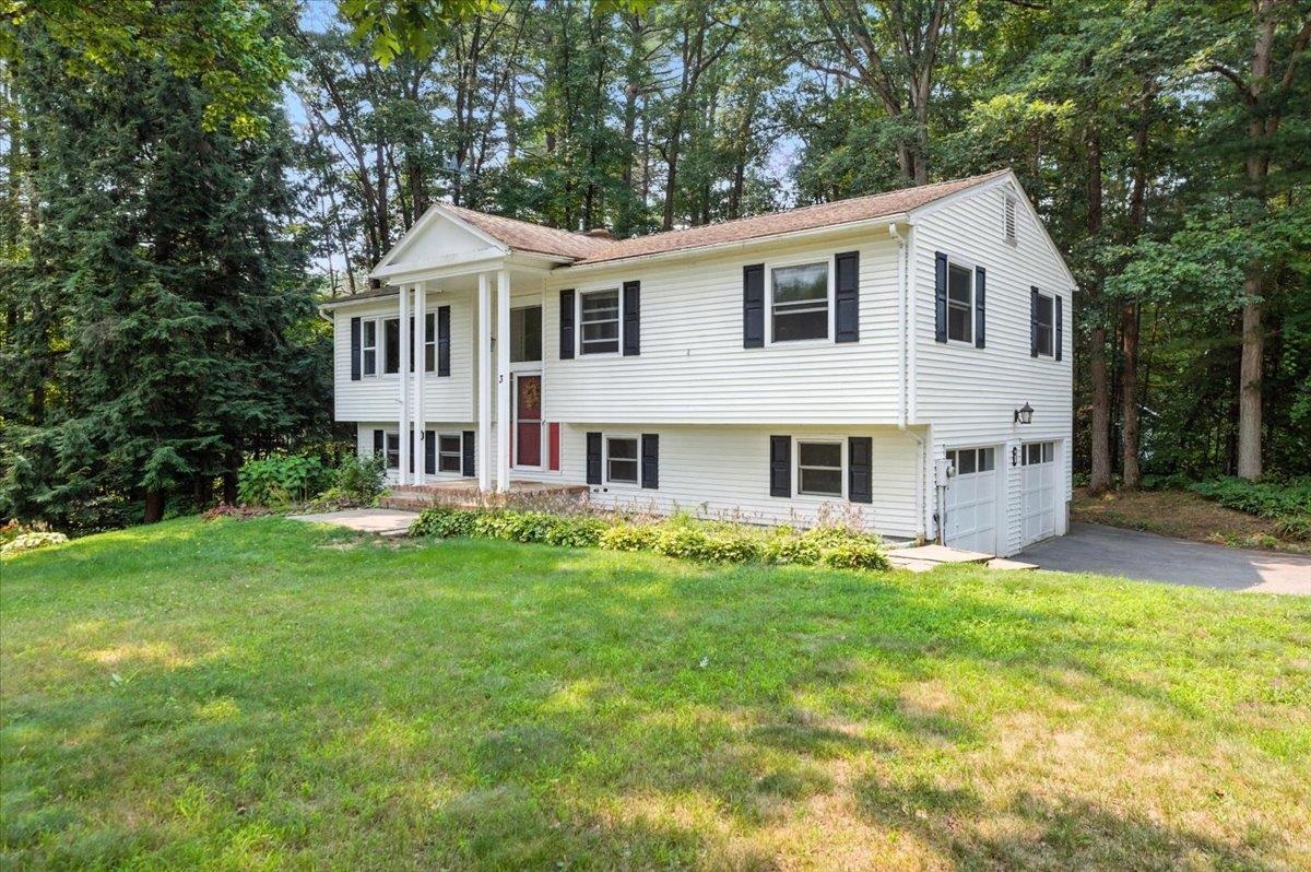 3 Greenbriar Drive