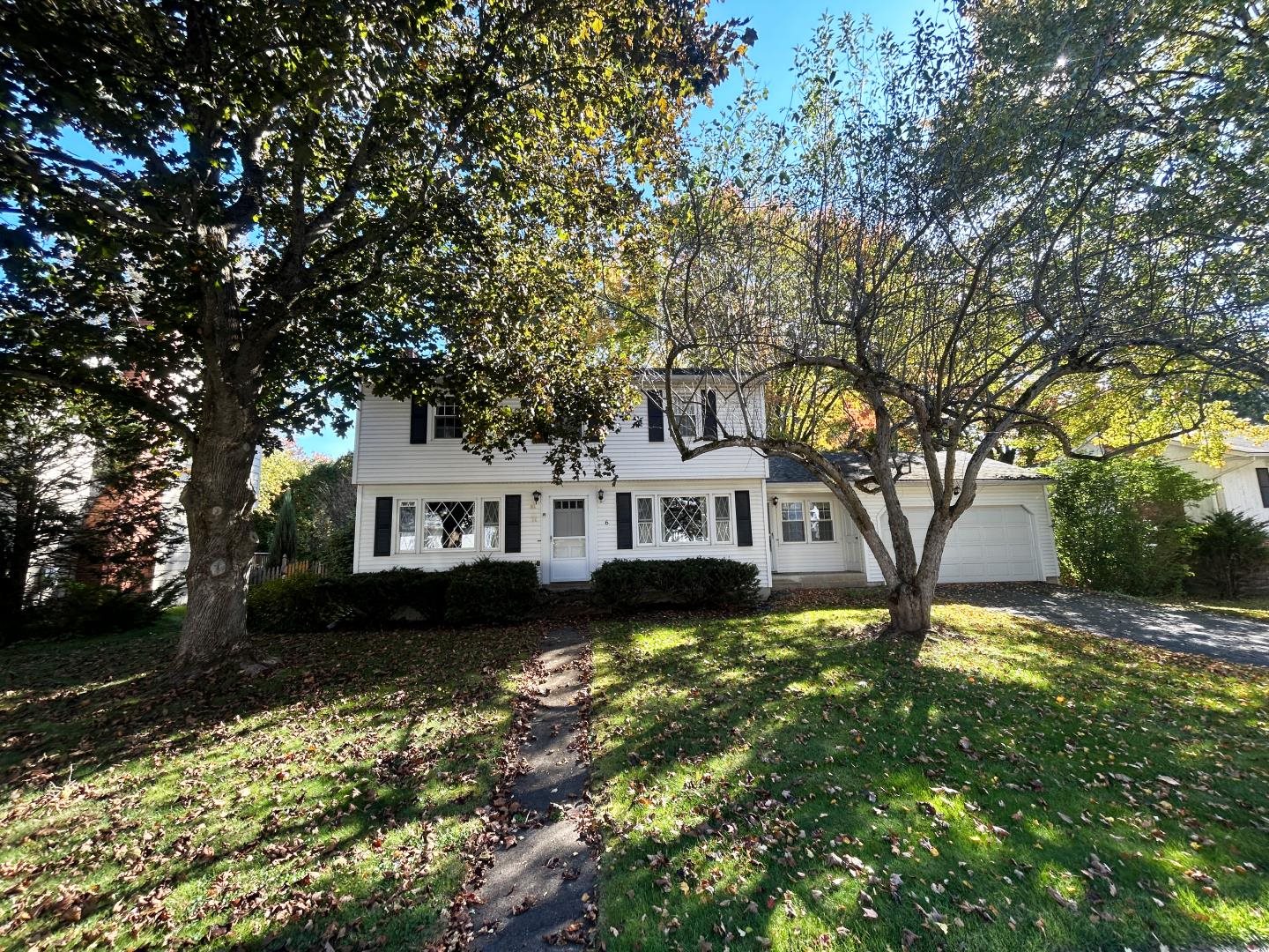 6 Greenwood Avenue