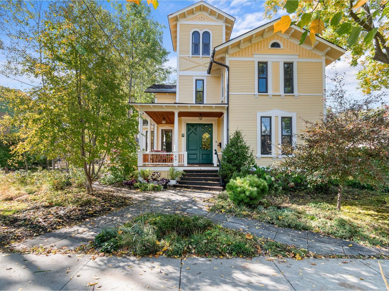49 Mansfield Avenue