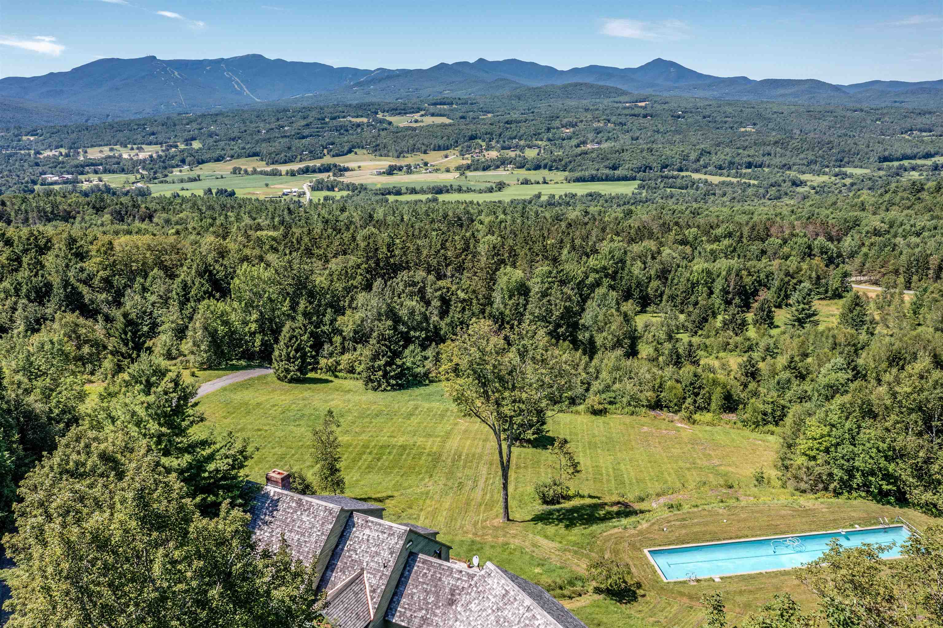 24 Upper Judson Lane