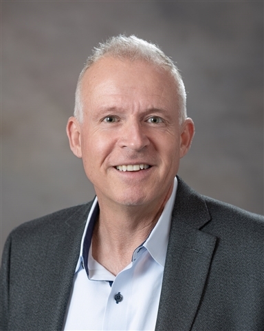Moe Archambault agent image