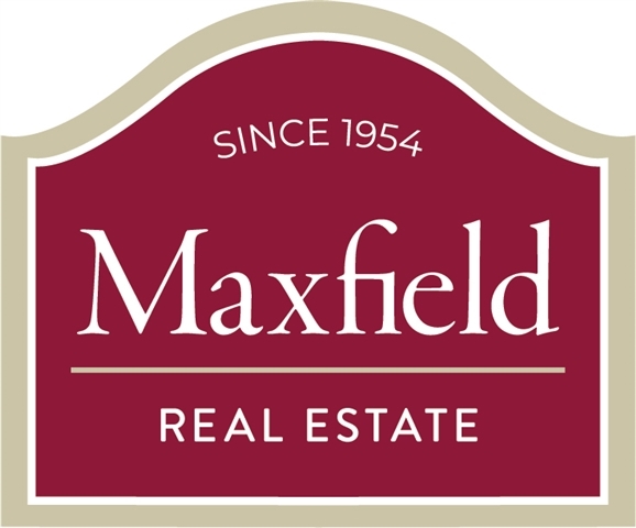 Maxfield Real Estate/ Alton logo