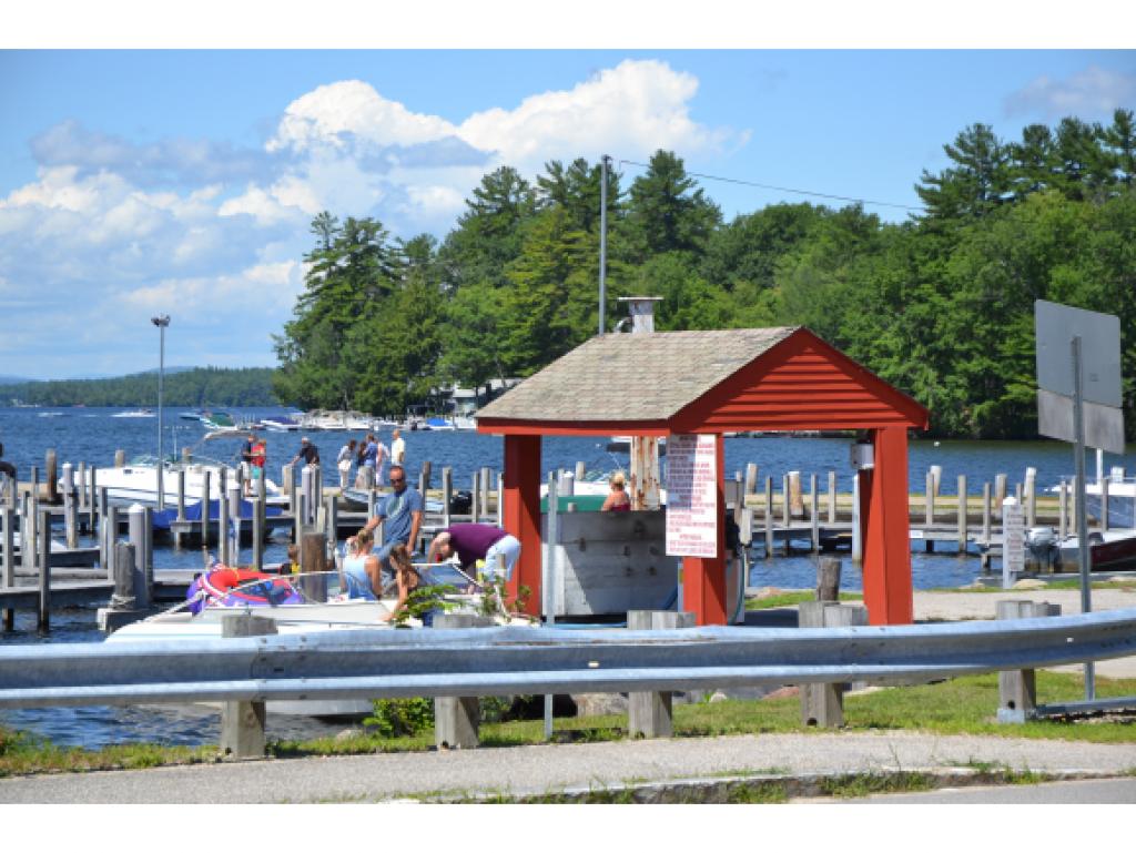 225 Governor Wentworth Highway, Tuftonboro, NH 03816 Maxfield Real Estate