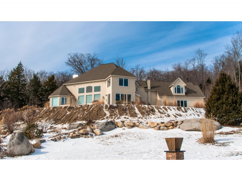 Sold 75 Overlook Drive, Hales Location, NH 03860 3 Beds / 3 Full