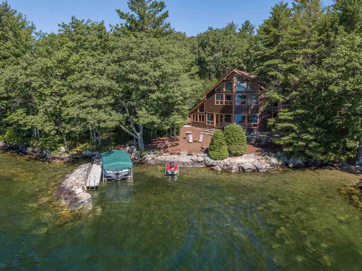 Wolfeboro NH Lake Winnipesaukee waterfront home for sale