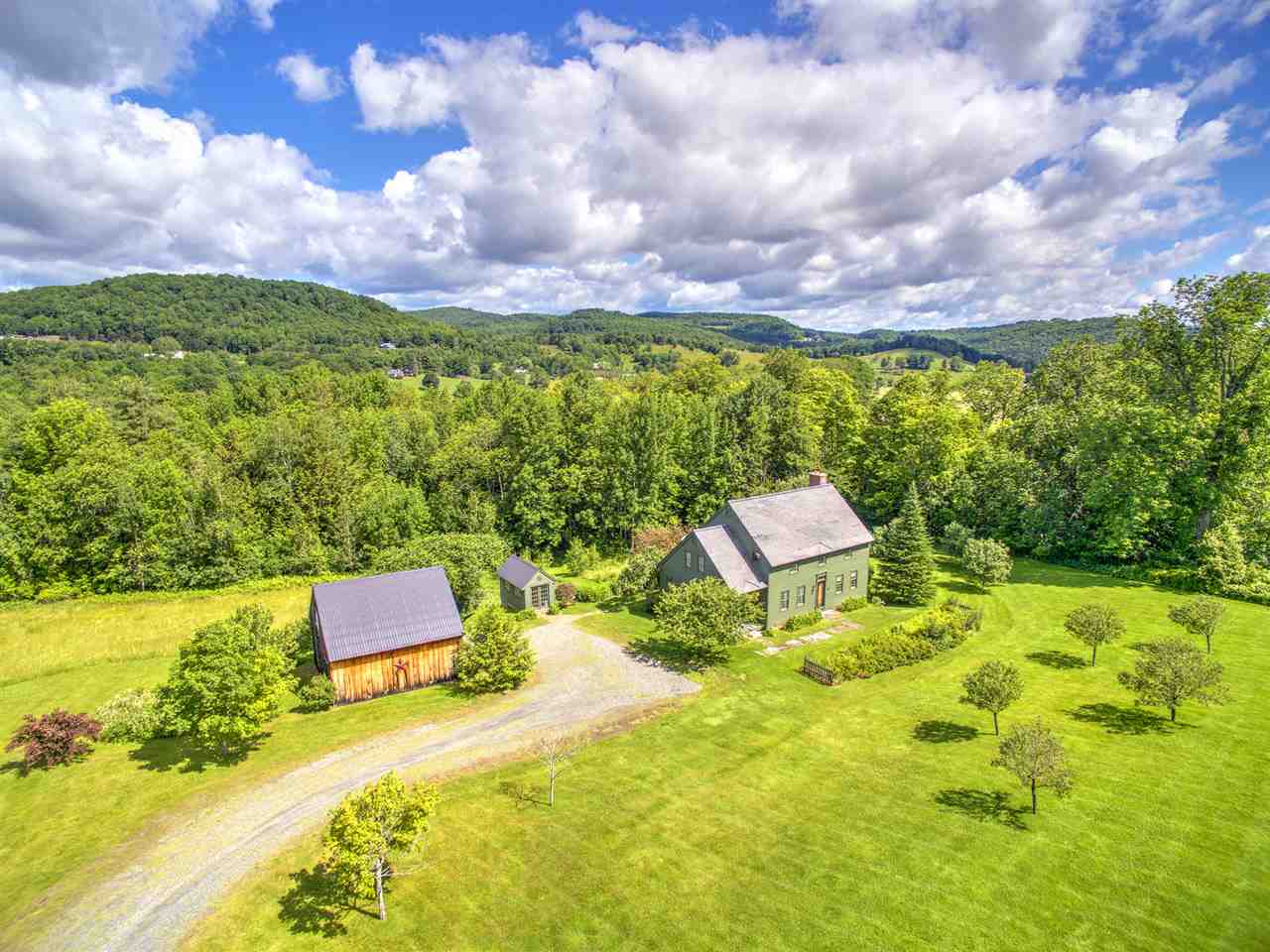 Pomfret Vermont Homes For Sale page 1