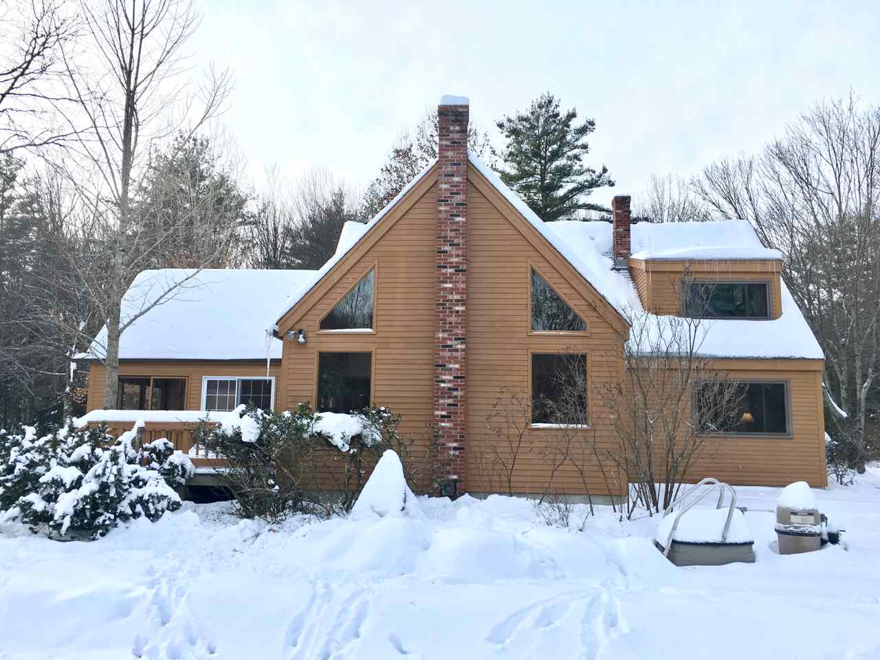 Photo of 1300 Clement Hill Road Hopkinton NH 03229