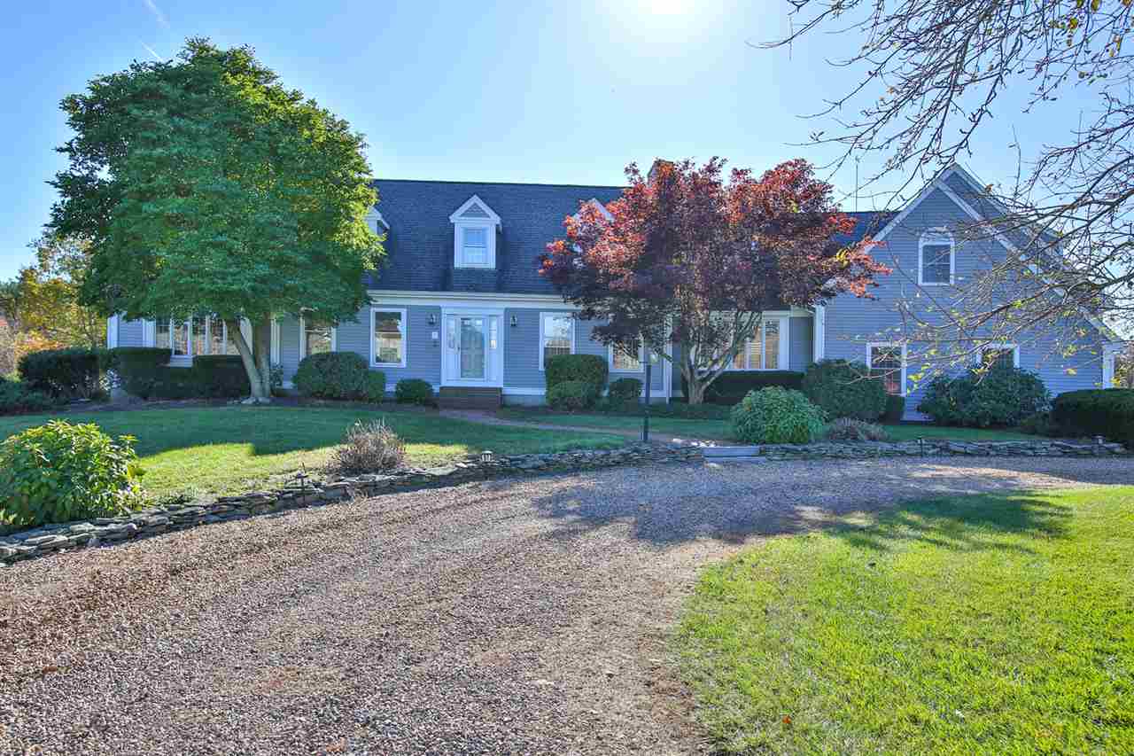 Photo of 2 Surrey Lane Hampton Falls NH 03844