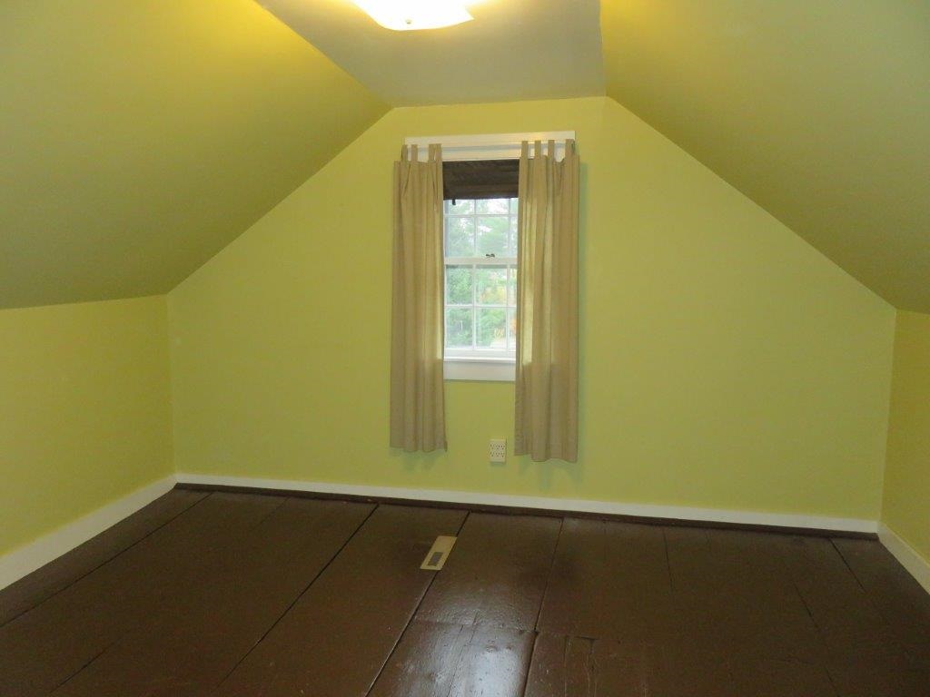 2nd Floor Bedroom 11130030