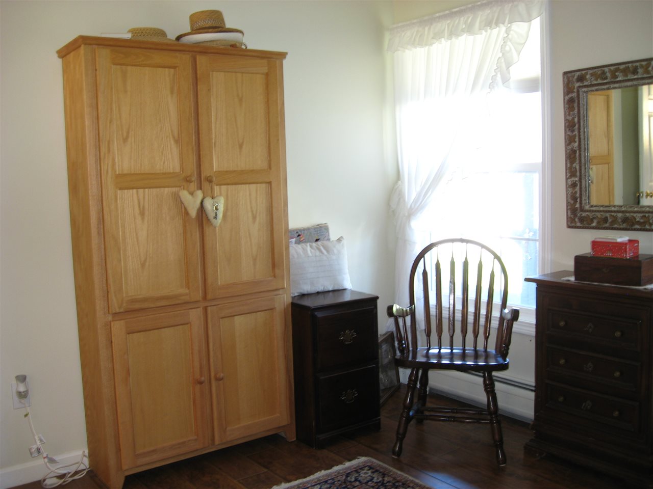 First floor bedroom 11169323