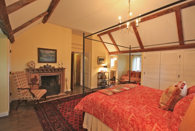 Master w/fireplace 11389783
