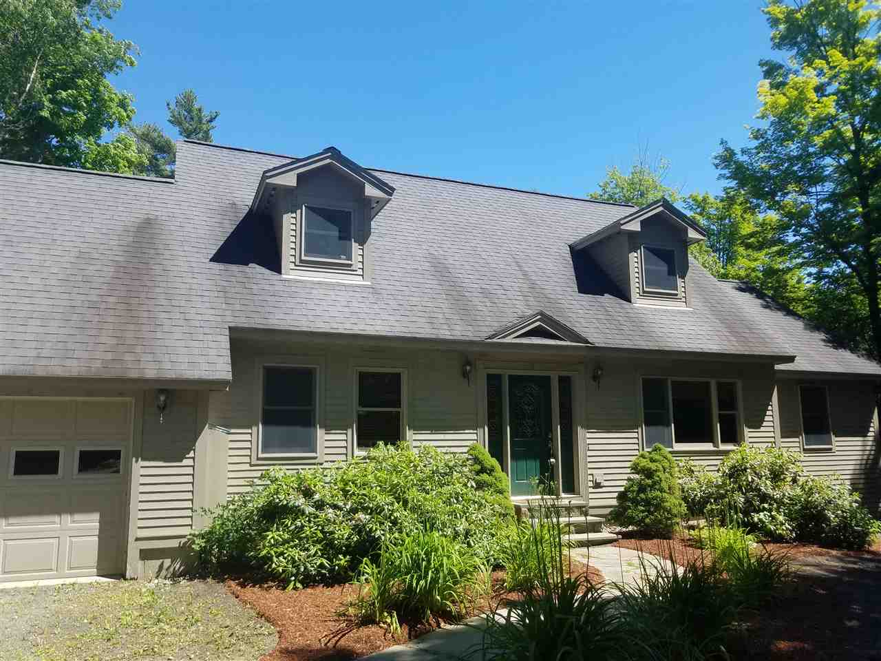 VILLAGE OF EASTMAN IN TOWN OF GRANTHAM NH Homes for sale