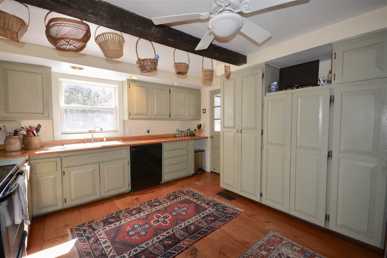 Dining Room 11691505