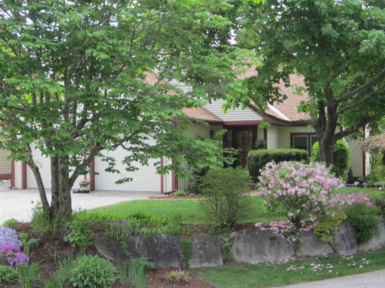 Neren Green Real Estate Broker In New London Nh