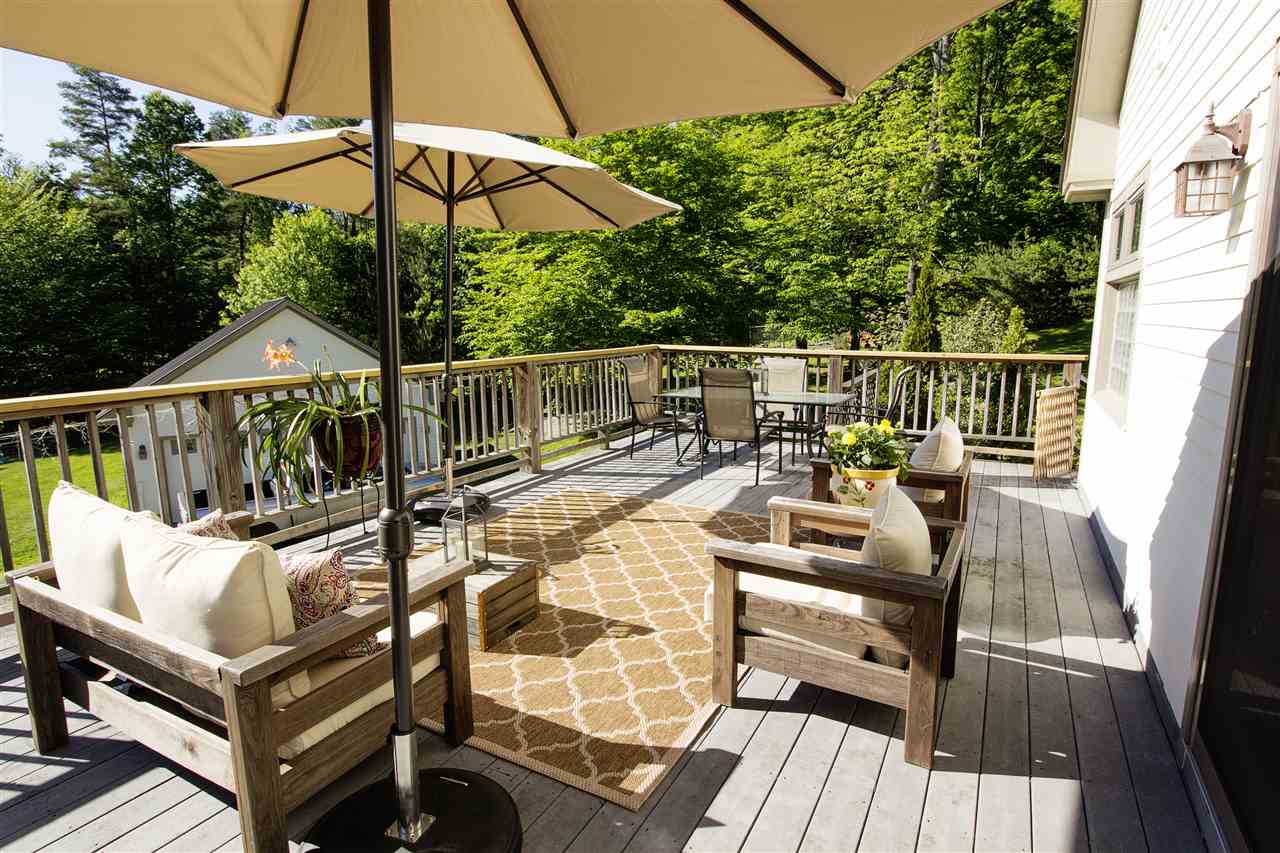 Master Bedroom Deck 12039371