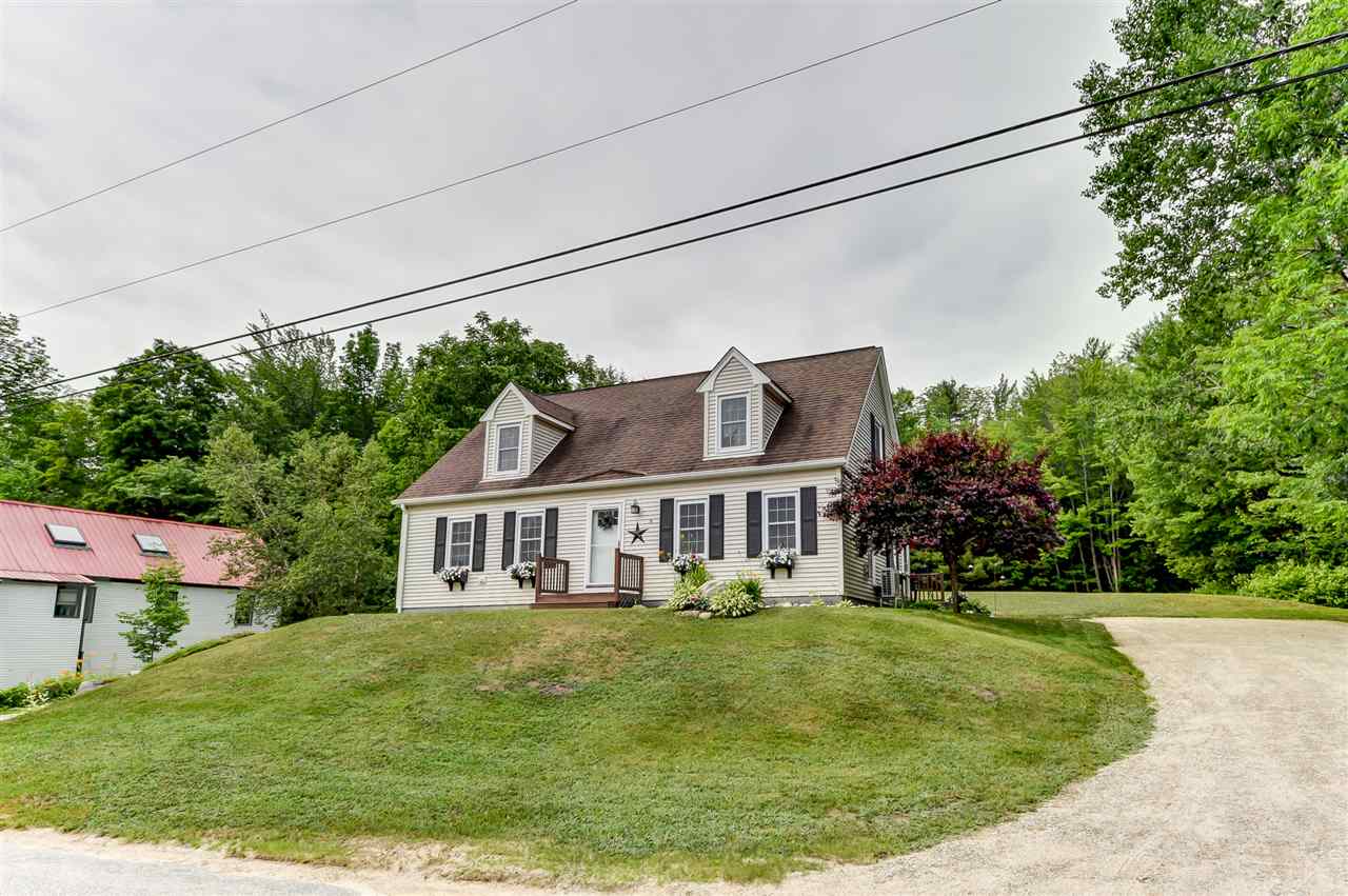 Sold 9 Ridge Road, Eaton, NH 03832 3 Beds / 2 Full Baths 250,000