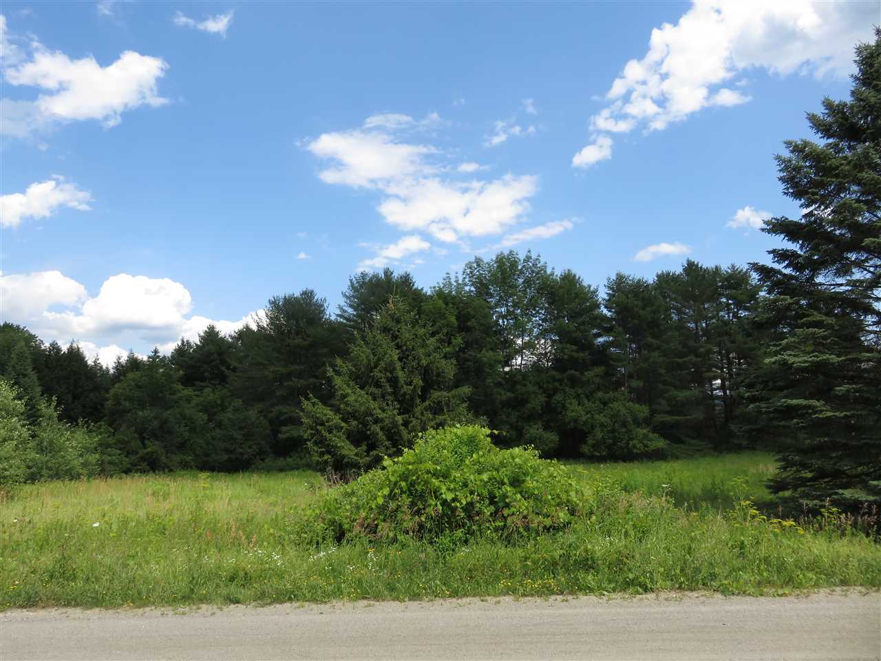 Thetford VT Real Estate Thetford Vermont Land / Acres For Sale page 1