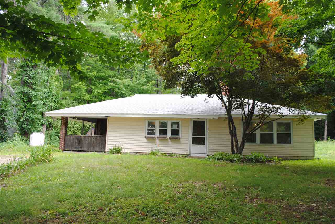 Real Estate in Lee NH
