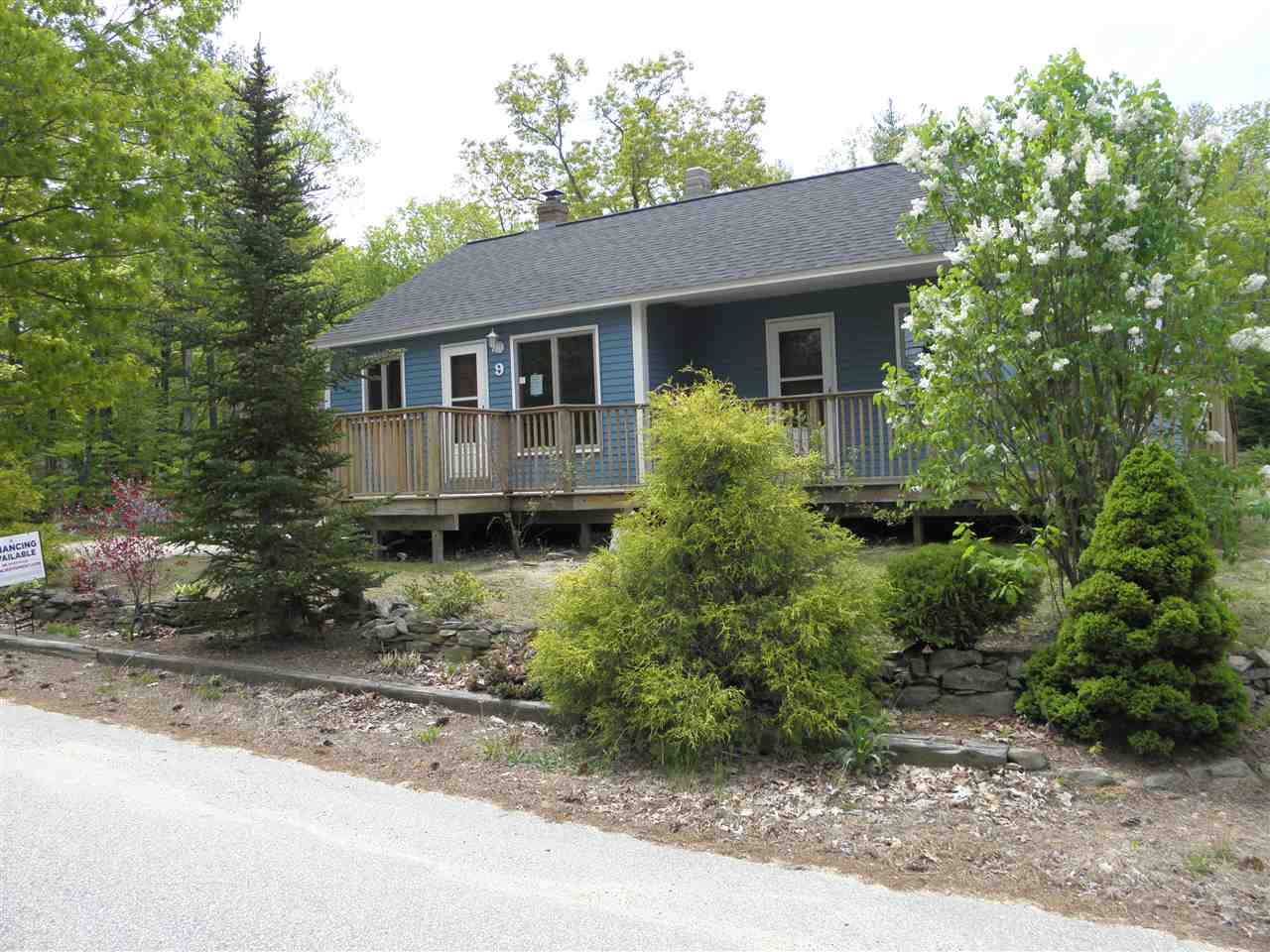 Real Estate in Raymond NH