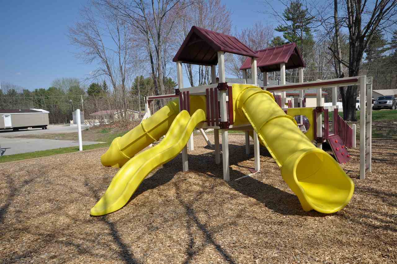 Sold 374 Lamplighter Drive, Conway, NH 03818 3 Beds / 2 Full Baths