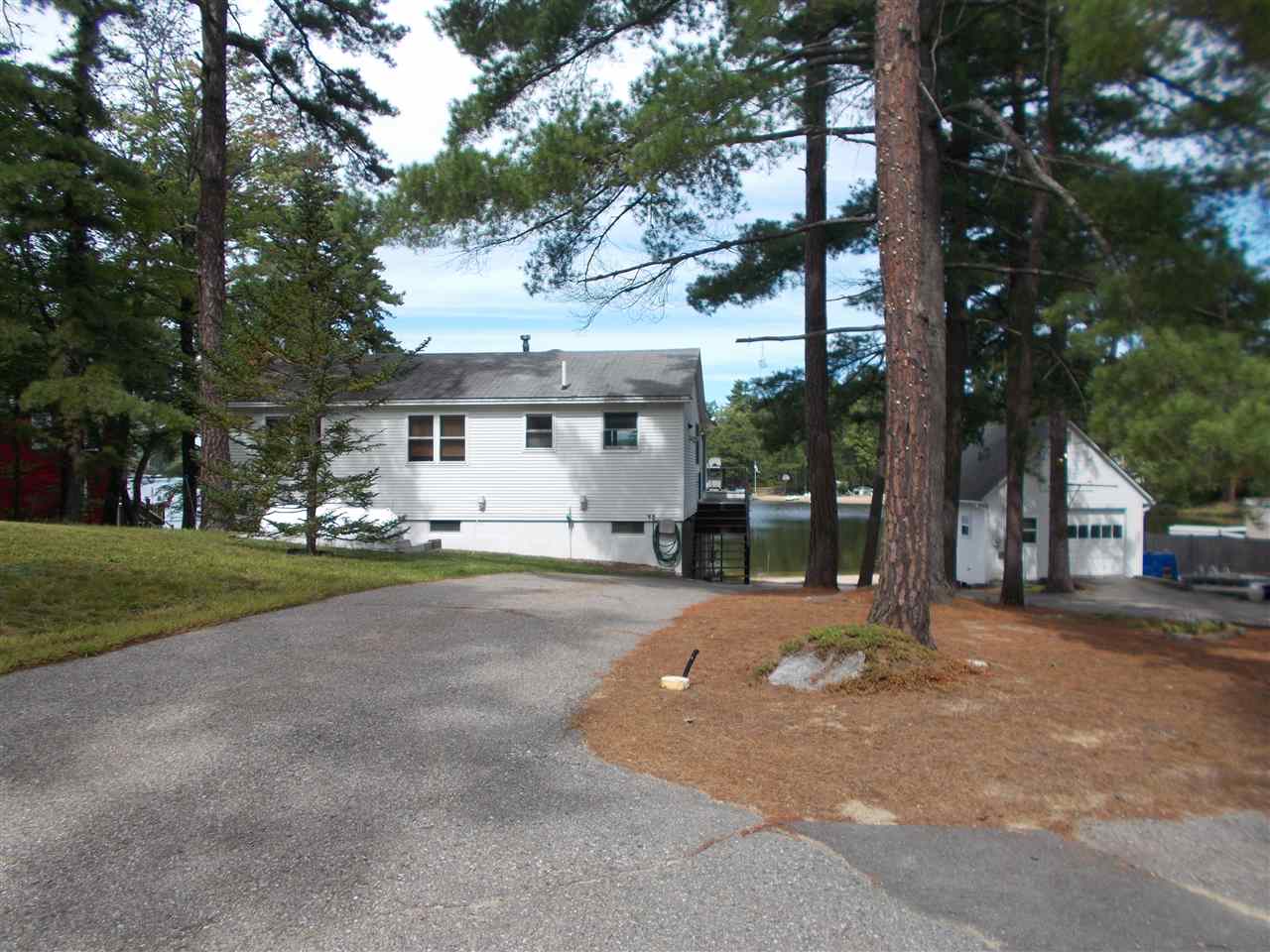 Lake Ossipee Lake waterfront home for sale in Ossipee