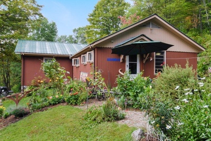 Brownsville VT Home for sale $159,900
