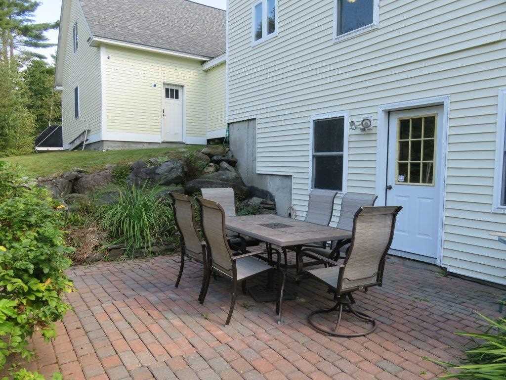 Patio 12722760