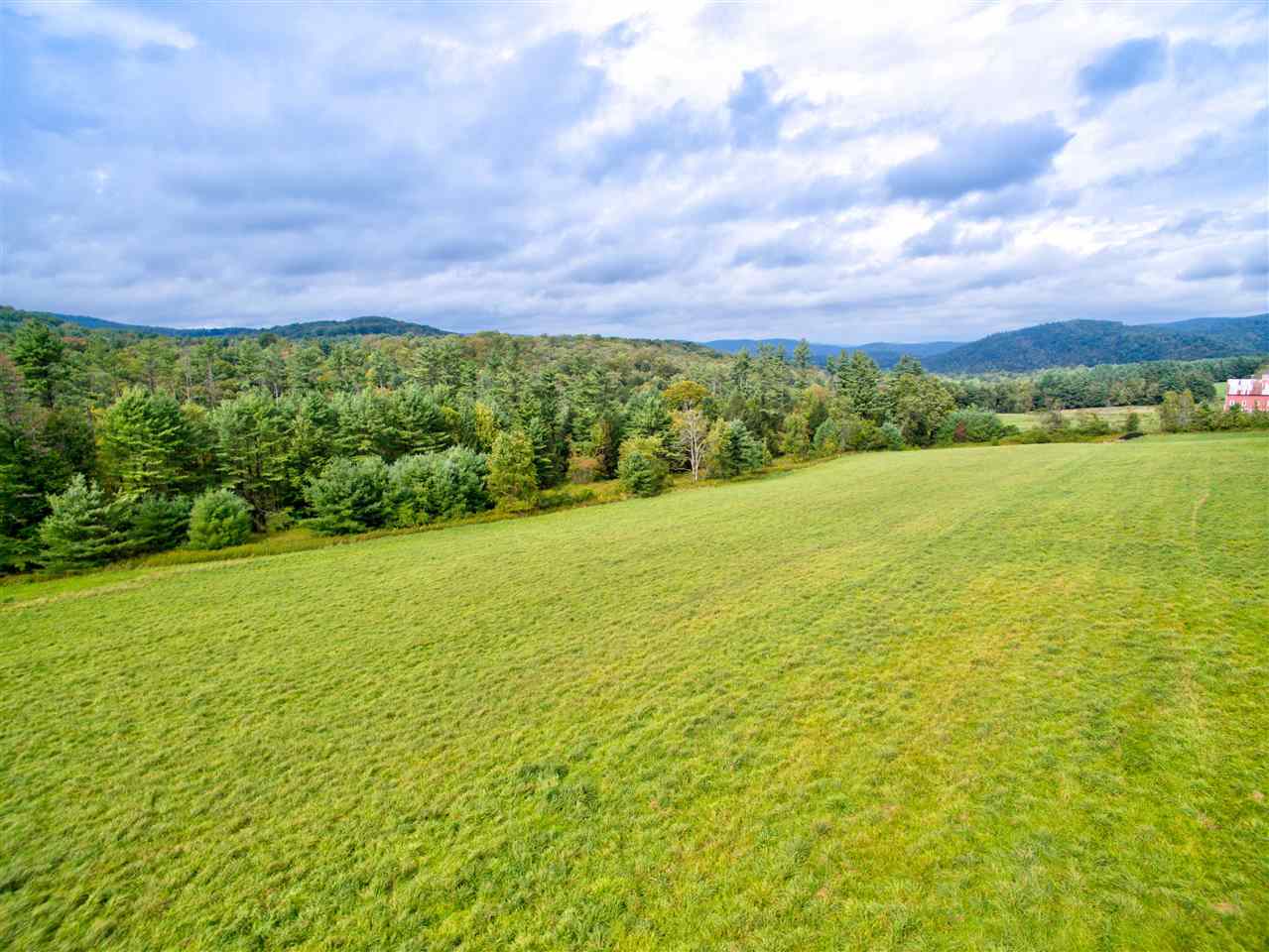 Hartland Vermont Land / Acres between 0 and 30000000 dollars page 1