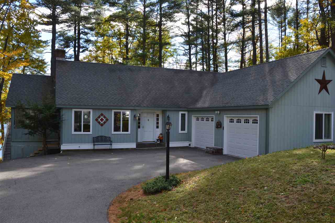 Lake Mirror Lake waterfront home for sale in Tuftonboro