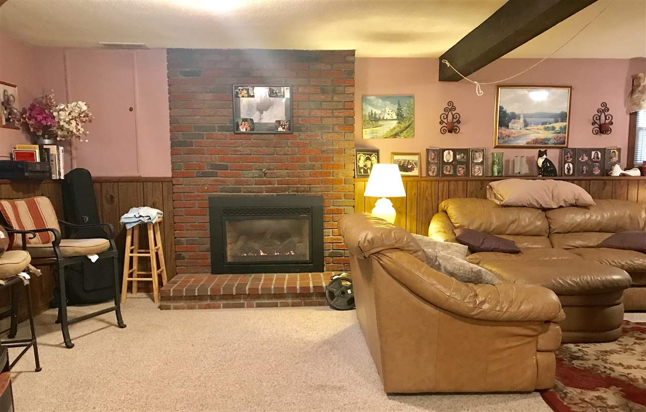 dustin nh derry 9 ave 03038 Partners Avenue, Realty   Derry, 15 Dustin LAER