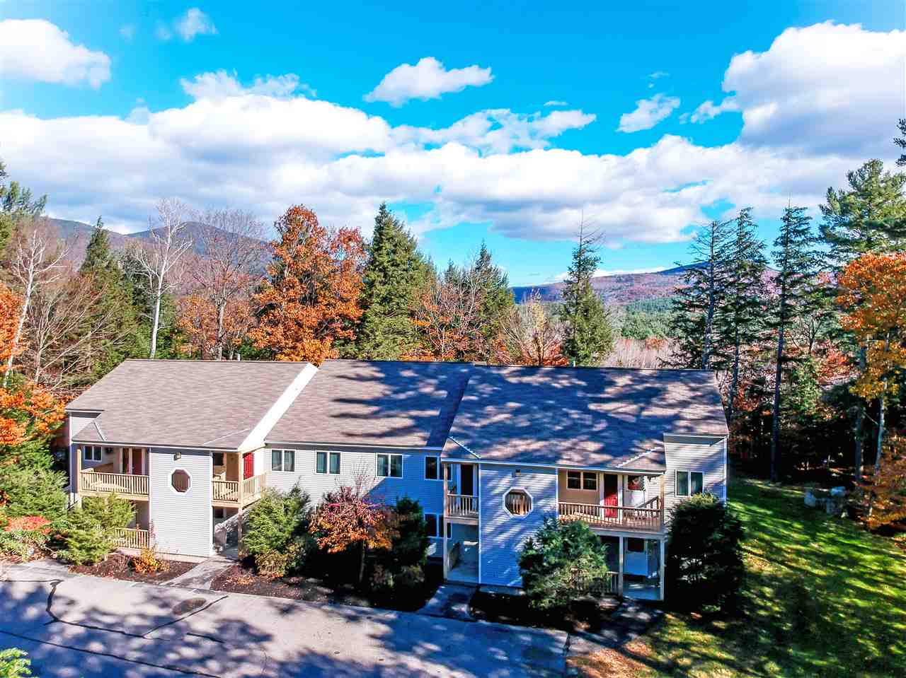 Sold 84 Northbrook Circle 59 Conway Nh 03860 3 Beds 2 Full Baths 190000