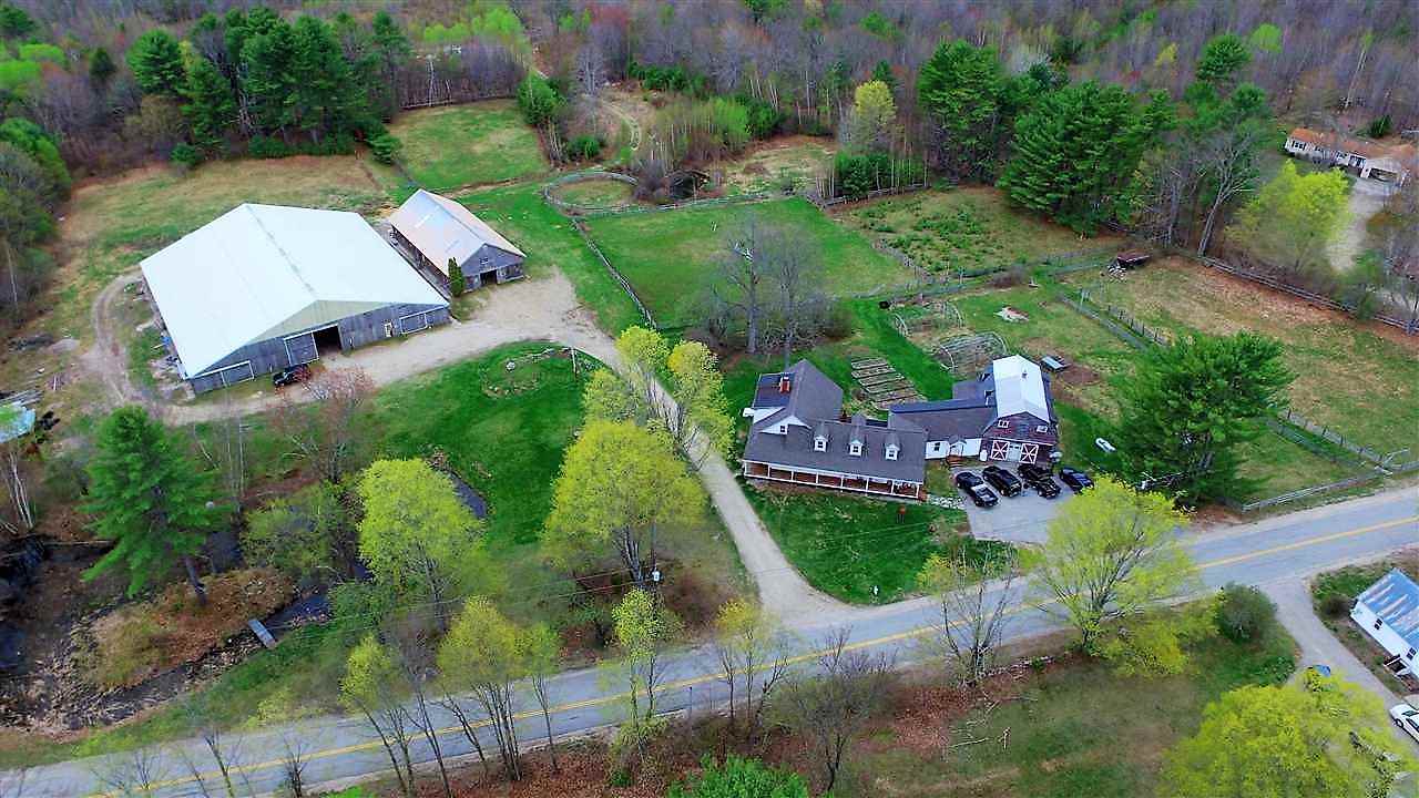 Pond Pond waterfront home for sale in Brookfield