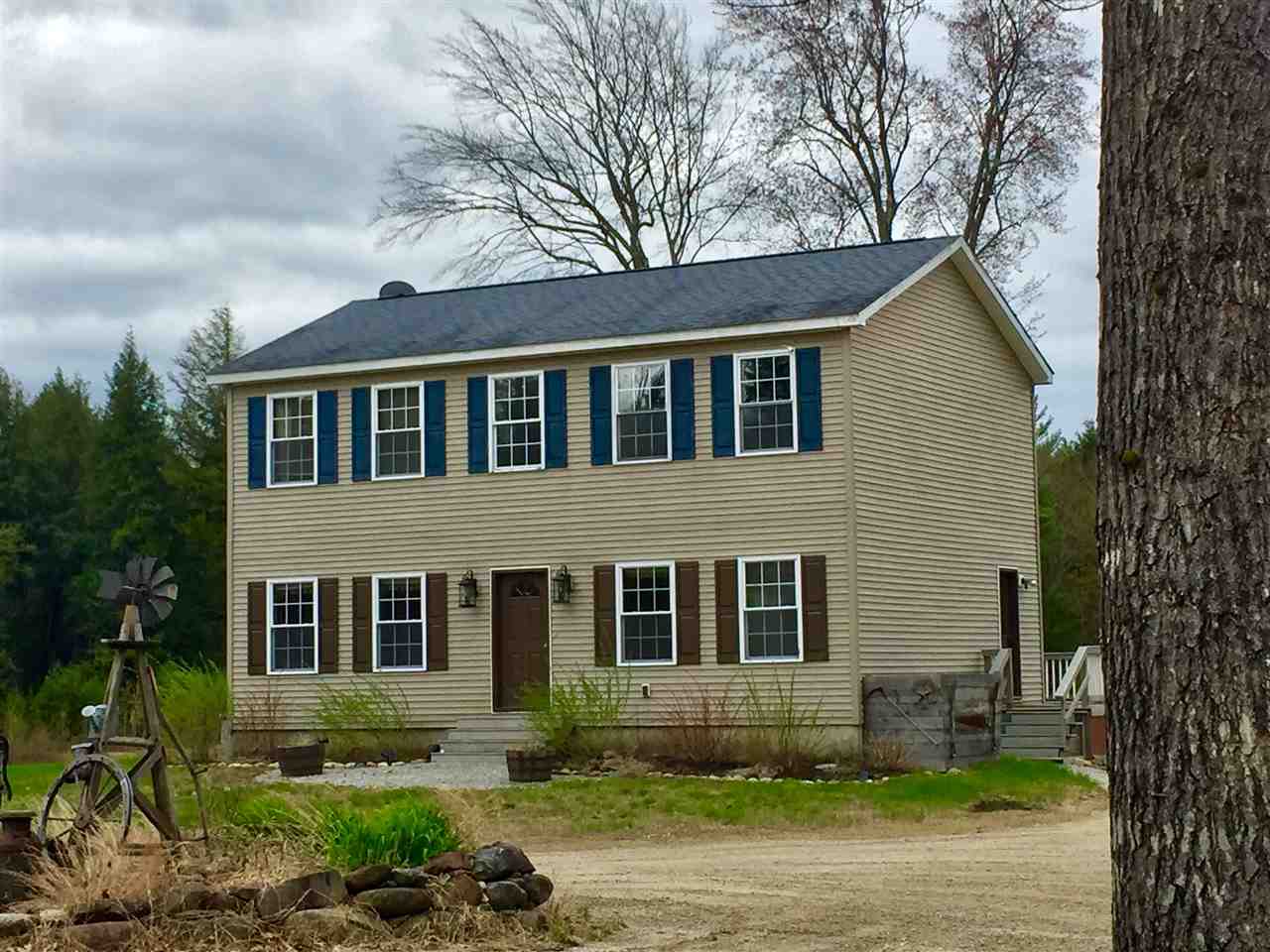 102A Currier Road Andover, NH Photo