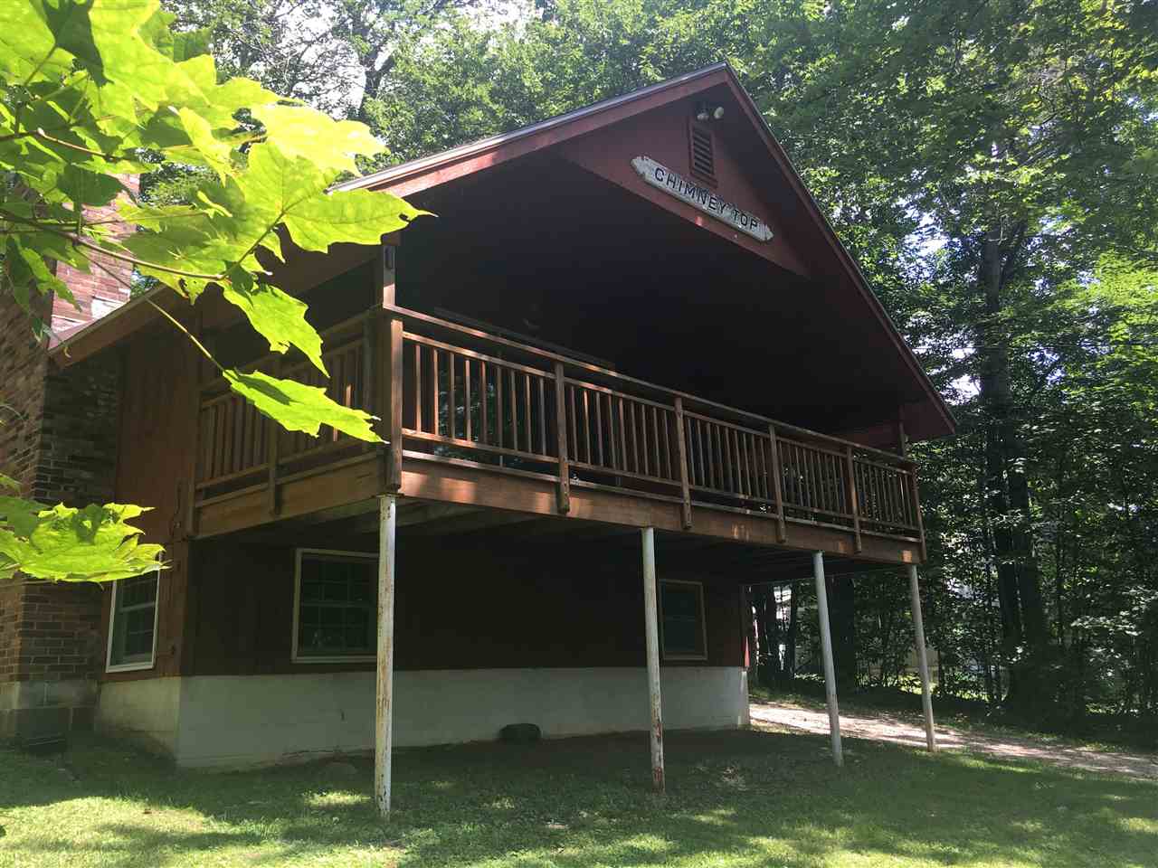 Neren Chimney Hill Real Estate Realtor In Wilmington Vt