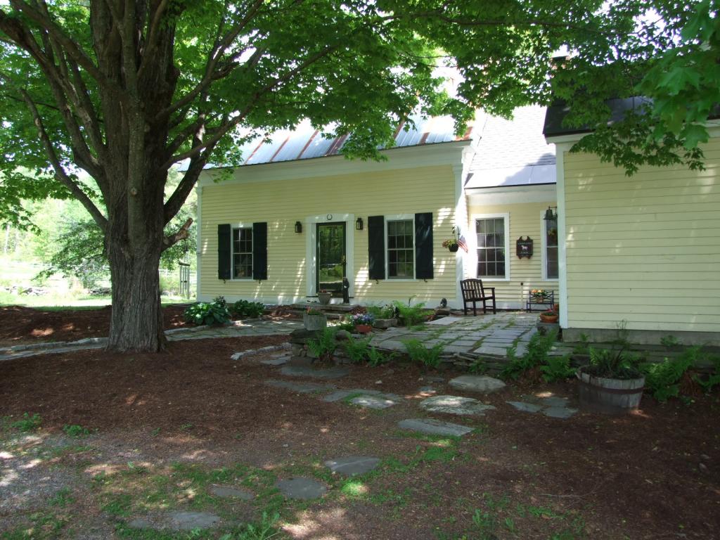 Reading VT Home for sale $770,000