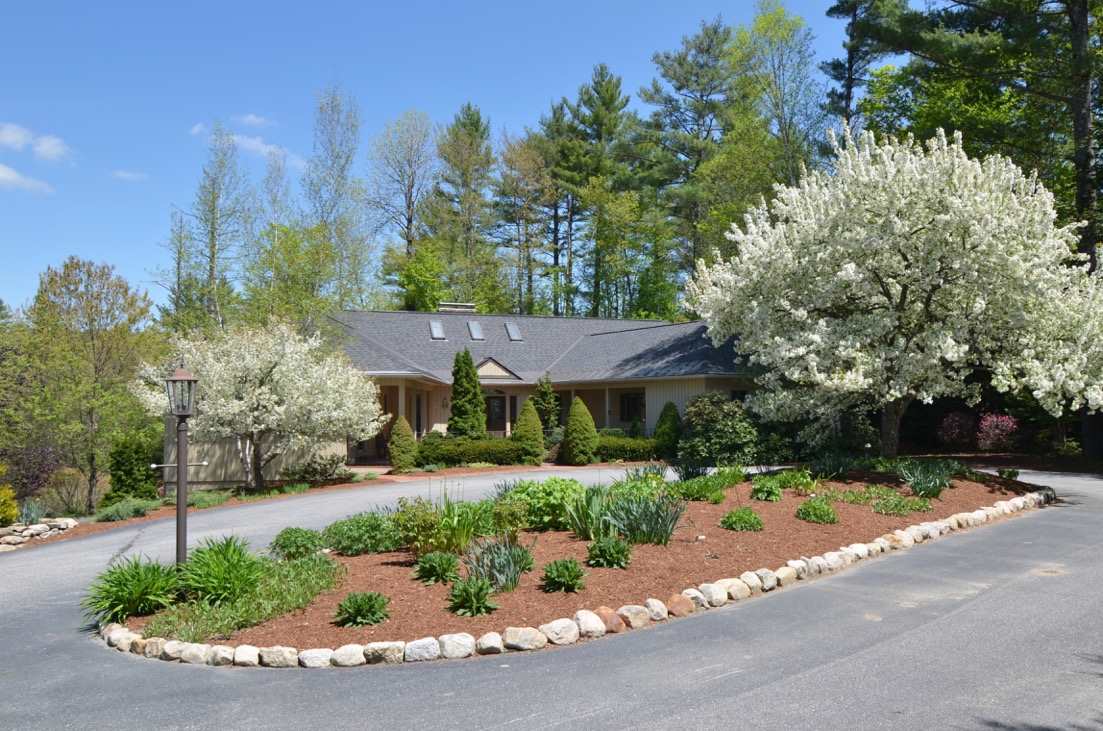 VILLAGE OF EASTMAN IN TOWN OF GRANTHAM NH Homes for sale