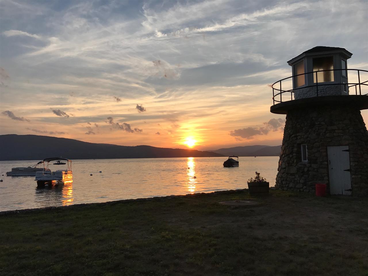 Bridgewater NH Lake Newfound Lake waterfront home for sale