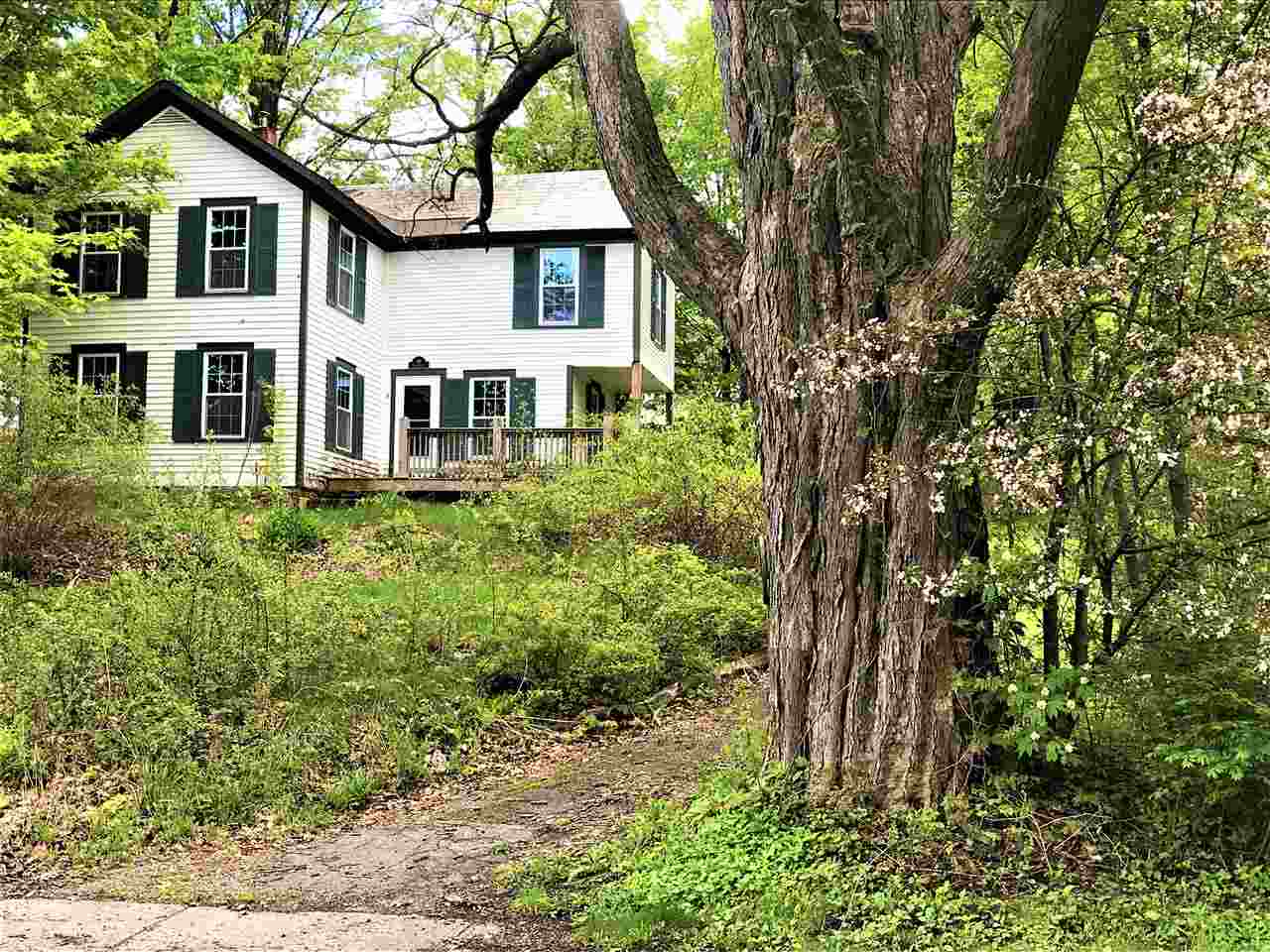 68 Vine Street Brattleboro Vt 05301 Mls 41 000 Bean Group