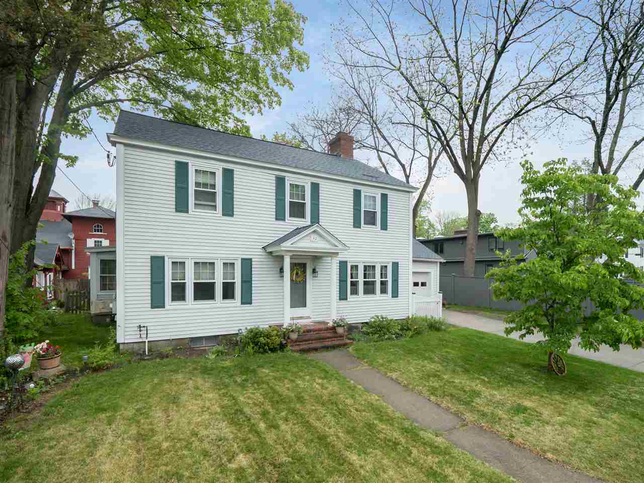 12 Ayer Street Nashua Nh 03064 2126 Neren